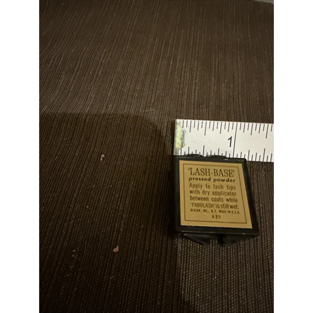 1960's‎ Revlon Lash-base Pressed Powder For Application With FABULASH Mascara